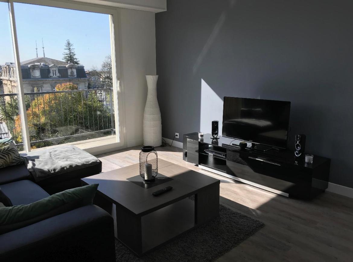 Superbe Appartement Proche Bordeaux Pied Du Tram Лормон Екстериор снимка